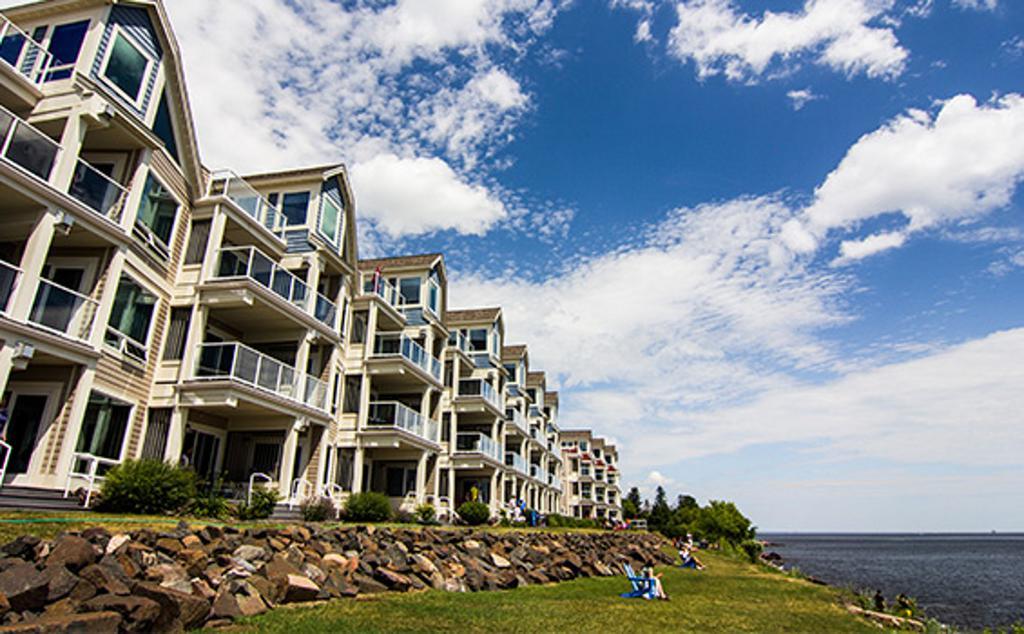 Beacon Pointe On Lake Superior Hotel Duluth Luaran gambar